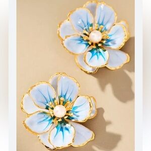 Elegant Floral Earrings with Pearl Center